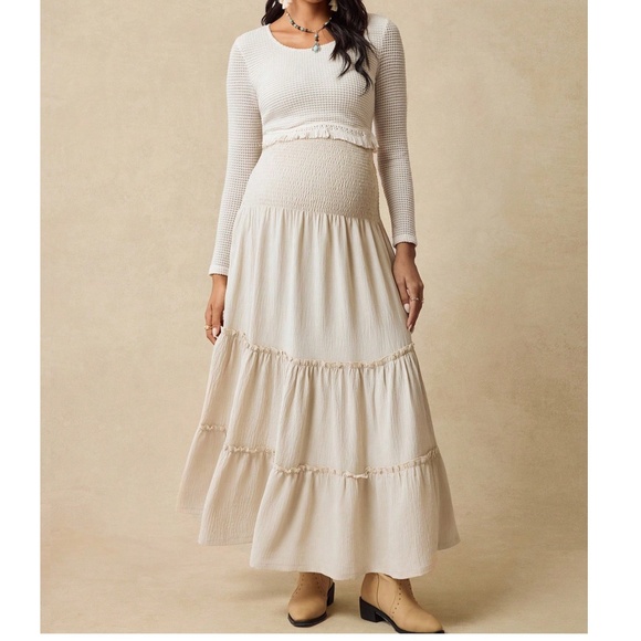 Maternity Waffle Cropped Long Sleeve Top Maxi Skirt Set - Picture 2 of 6